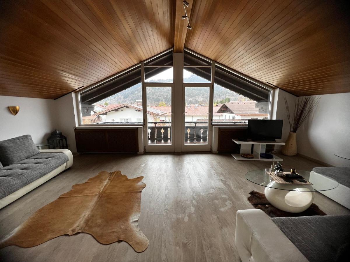 Ferienwohnung Yeti Lux - Panoramic Loft Garmisch-Partenkirchen Exterior foto
